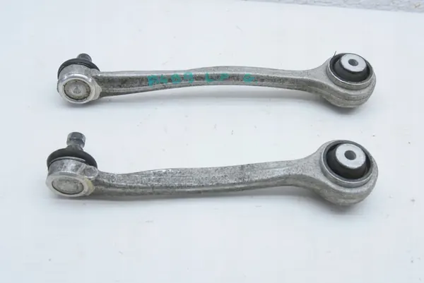 AUDI A4 B9 Braccio Oscillante Anteriore Sinistro Superiore image 2