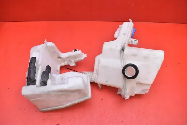 Puhdistusnesteen Säiliö 3C8955453F VW Passat CC 2.0 TDI 12-17 image 5