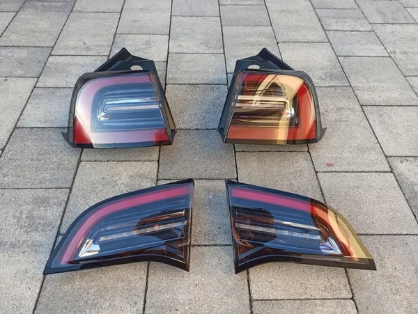 TESLA 3/Y LIFT - HÖGER BAKRE LED-LJUS 2021+ image 3