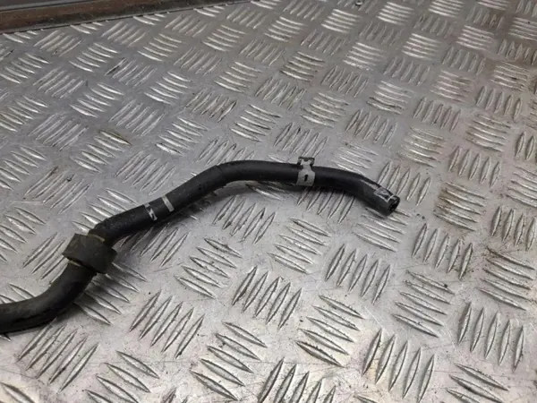 OEM 06H133988 Framre bränsleledning Audi A4 S4 B8 image 4