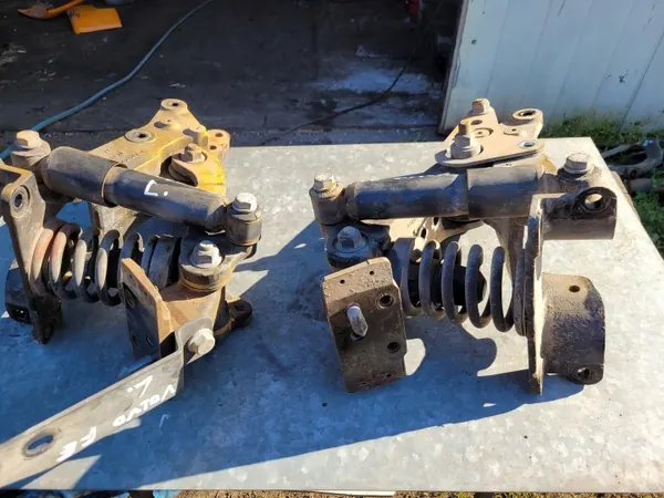 Ressort Amortisseur Basculant Cabine Volvo FE Avant image 3