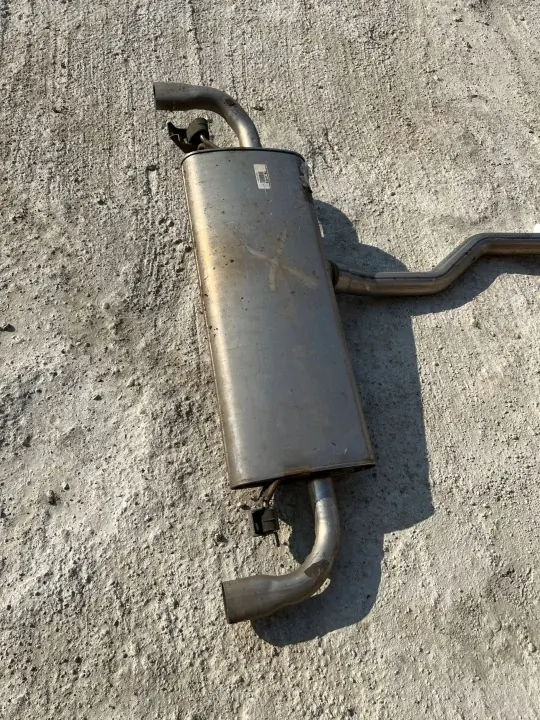 Volvo XC90 2019 Kokonaisvaimennin OEM 82441154 image 5