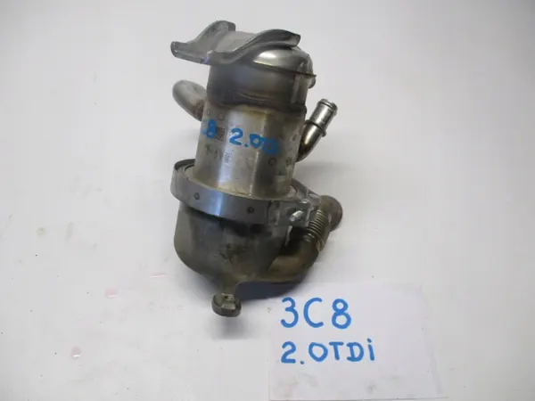 Refroidisseur d'échappement d'occasion OEM 04L131512AA image 4