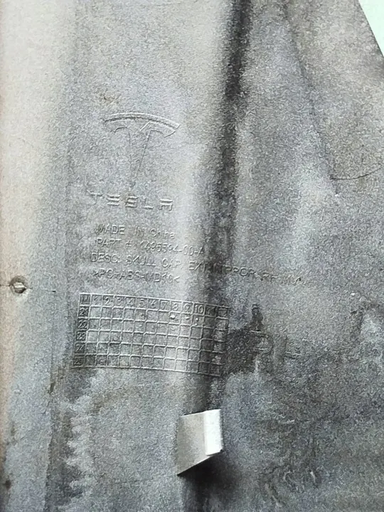 Tesla Model Y 2020-2025 Rechter Spiegelabdeckung OEM 1495594-00-A image 7