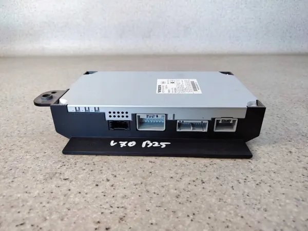Radioförstärkare OEM 31282144AOP för Volvo V70 III image 3