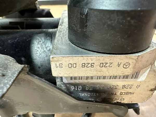 Bloco de válvulas OEM A2203280031 Dianteiro Mercedes SL R230 image 3