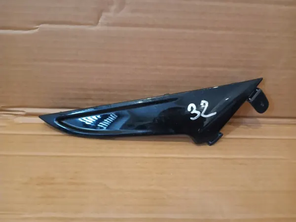 Etupuskuri Trim Chrome Kia Sportage III 2010-2015 Vasemmalle image 3