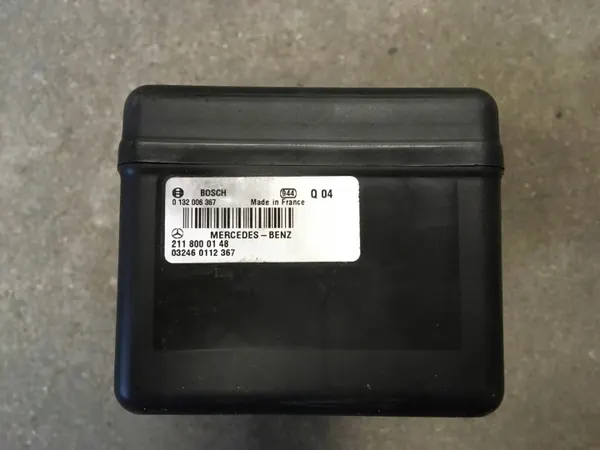 Mercedes W211 Vacüumpomp OEM 2118000148 image 4