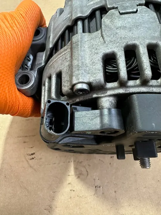 Generaattori, Mercedes ML W164 6.3 AMG OM156 image 7