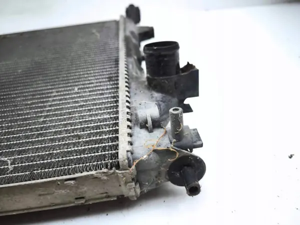 Radiateur d'eau Opel Vectra C OEM AMD150927 image 3