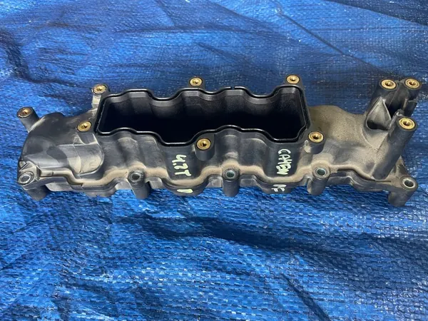 Coletor de admissão direito Porsche Cayenne 4.2 TDI 285CV image 5