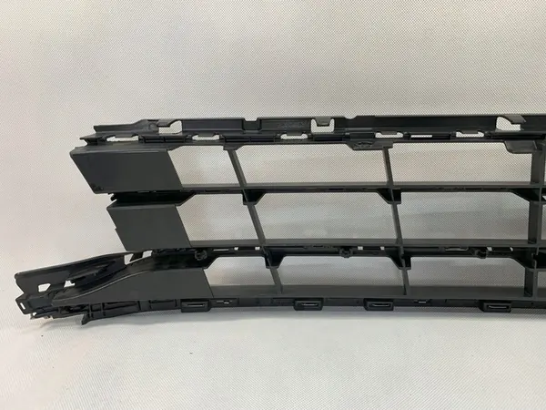 Griglia paraurti Volkswagen VW Passat B8 Highline image 3