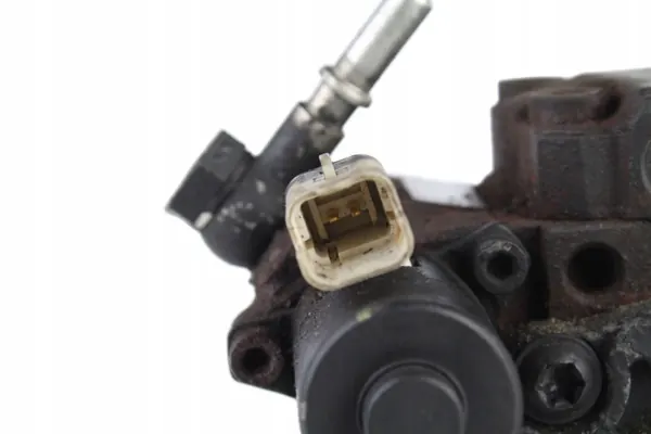 Bomba de inyección OEM 8201100115 para Renault Megane image 4