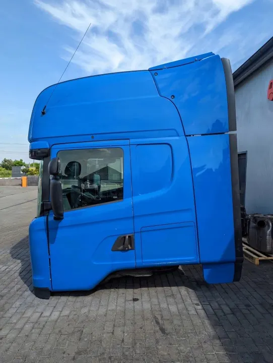 Cabina Scania Topline OEM KABINA TOPLINE - Usado 2014 image 4