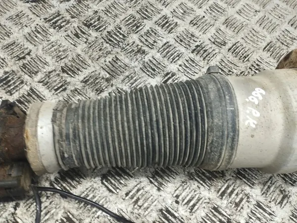 Amortiguador neumático delantero Mercedes-Benz S W221 2007 OEM image 4