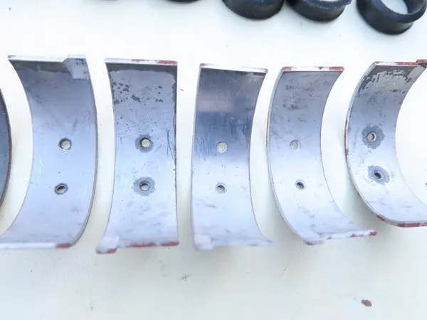 Styrlager och ventiltryckdämpare Fiat 126P image 3