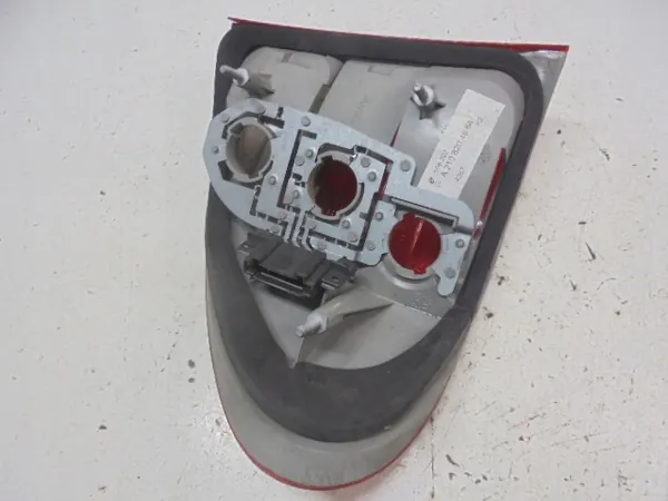 MERCEDES E W210 Rechter Achterlicht image 3