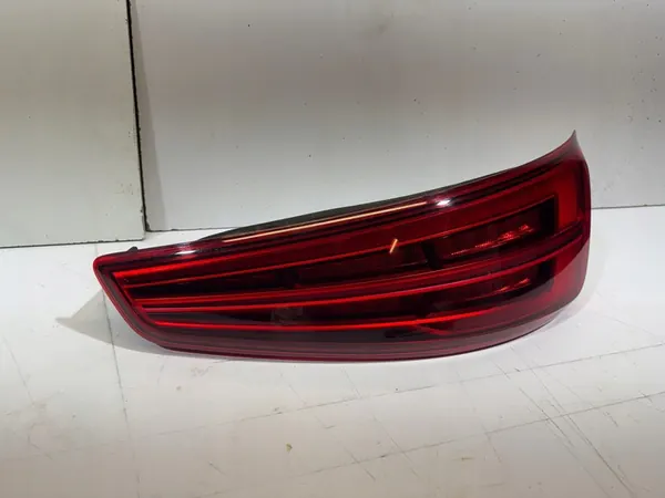 Lámpara Trasera Derecha Audi Q3 8U Lift 8U0945094N image 4