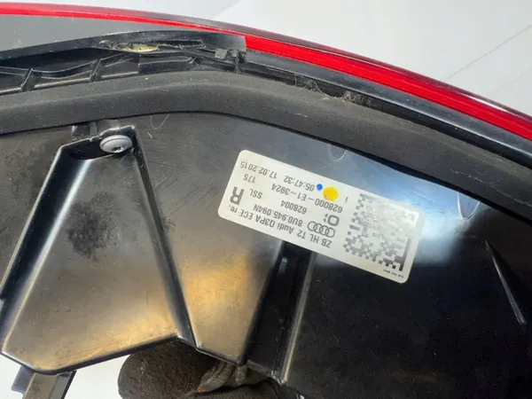 Lámpara Trasera Derecha Audi Q3 8U Lift 8U0945094N image 8