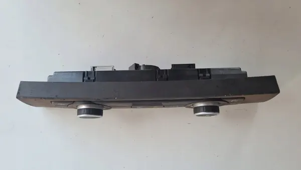 Klimaatregelmodule BMW E87 E90 E92 image 5