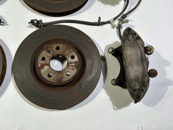 Jarrupanssarit OEM 4635421 Chevrolet Camaro SS 2009 image 3