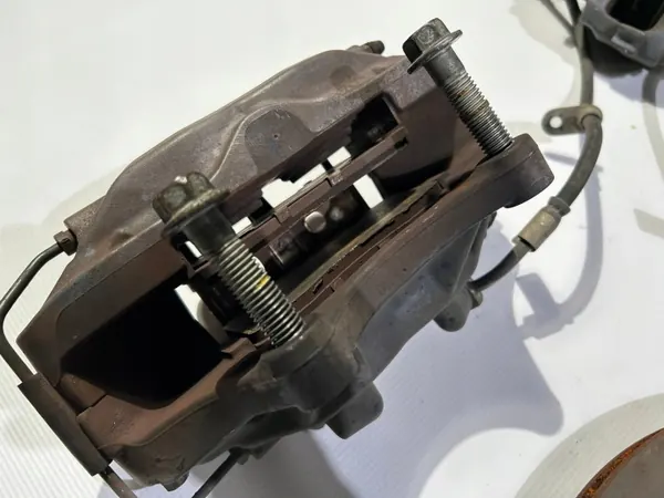 Jarrupanssarit OEM 4635421 Chevrolet Camaro SS 2009 image 6