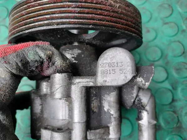 Bomba de direção assistida Renault Trafic II Vivaro A 2.0 DCI image 6