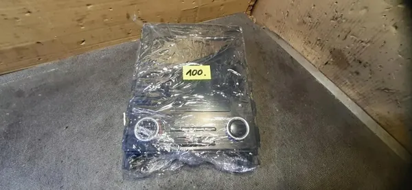 Renault Megane IV pekskärm OEM 280900083R image 10