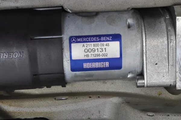 Bomba elevadora maletero Mercedes W211 OEM A2118000948 image 5