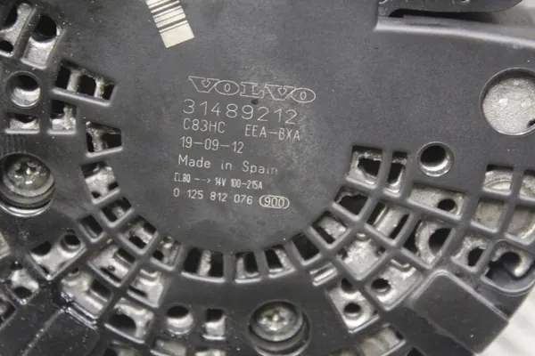 Volvo Alternator Bosch 2.0 Turbo 2019 OE 0125812076 image 3