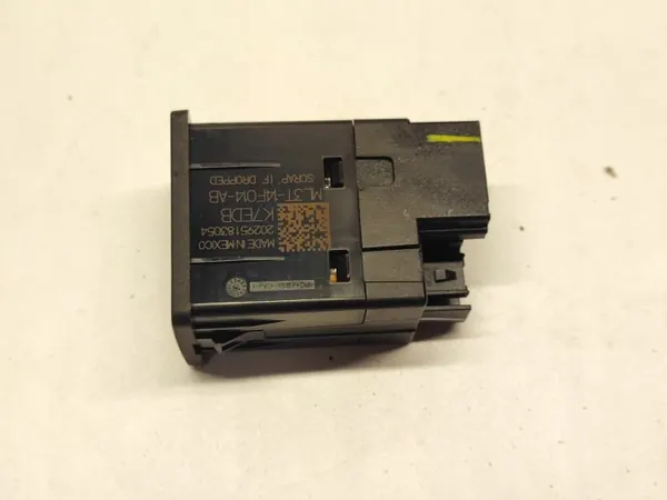 Ford Bronco 2021 USB-pistorasia-sarja OEM ML3T14F014AB image 6