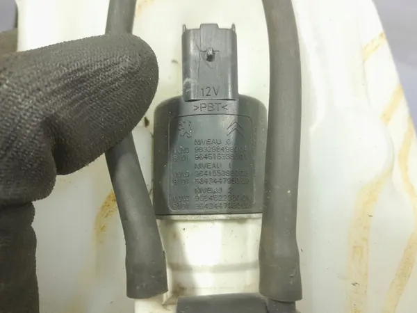 PESUVESIASTIA RENAULT MEGANE IV 289108311R image 6