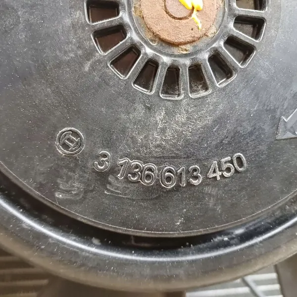 Mercedes A-Klasse W176 Koelset 1.6 CGI A2465000100 image 8