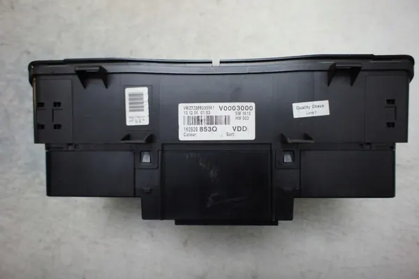 Ilmanvaihtopaneeli BMW 1-sarja E87 image 4