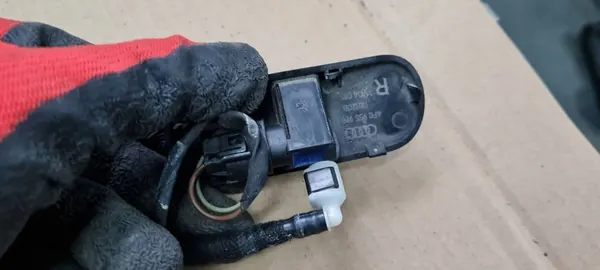 Audi A6 Washer Nozzle Left OE 4F0955987B image 9