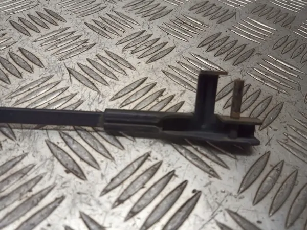 Linker Voorste Ruitenwisserarm VW Polo IV 1.2 12V image 2