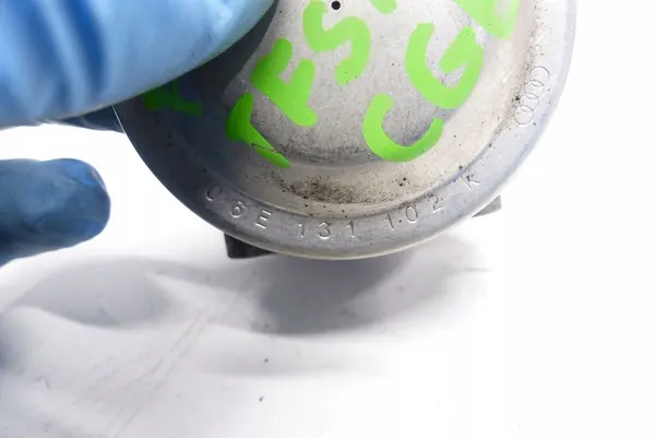 Oikea EGR-venttiili Porsche Cayenne 3.0 S E-Hybrid OEM 06E131102K image 4