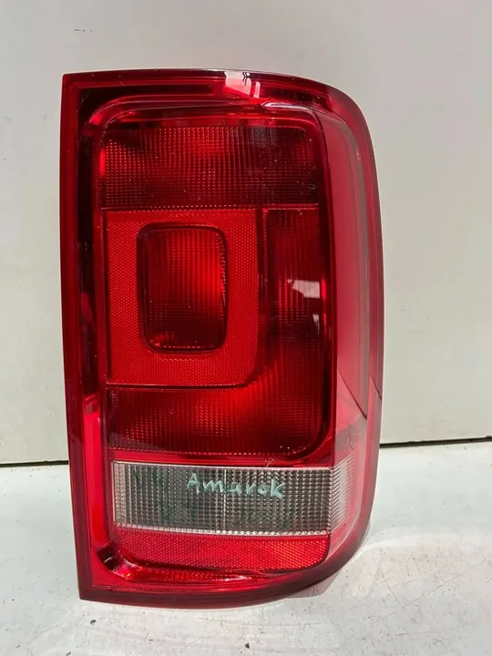 Luz trasera derecha Volkswagen Amarok image 5