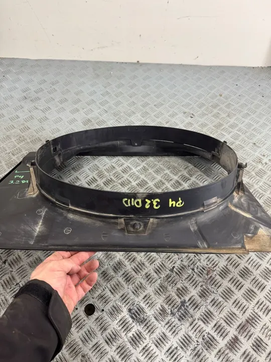 Carcasa de Ventilador Mitsubishi Pajero III 3.2 DID MR497044 image 6