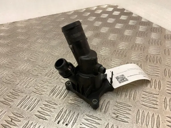 Volvo XC90 2017 Termostat OEM 31474989 - Begagnad image 2
