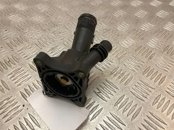 Volvo XC90 2017 Termostat OEM 31474989 - Begagnad image 4