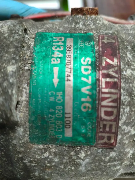 Ilmastointikompressori VW Sharan Galaxy Caddy image 3