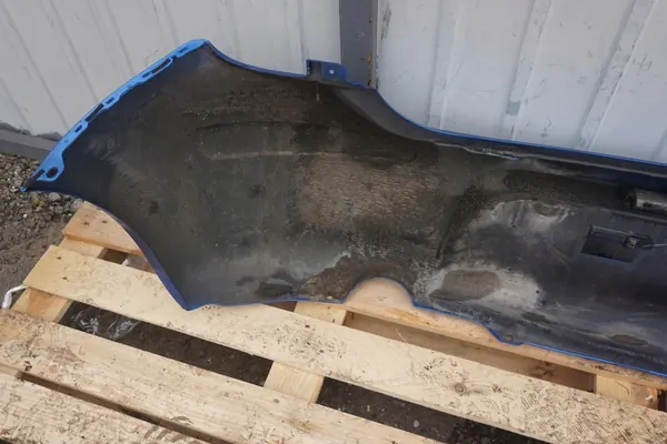 Paraurti posteriore Nissan Micra K13 Blu B51 OEM image 9