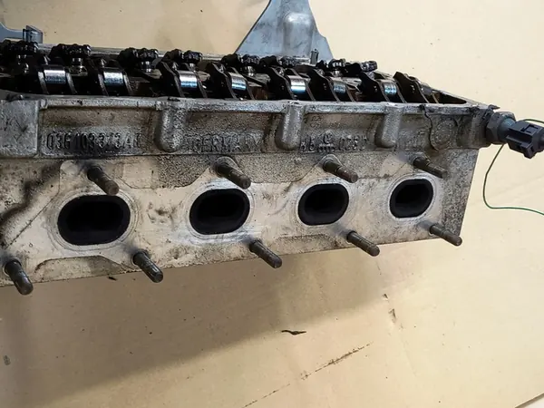 Volkswagen OE 036103373AK Cabeza de Motor image 5