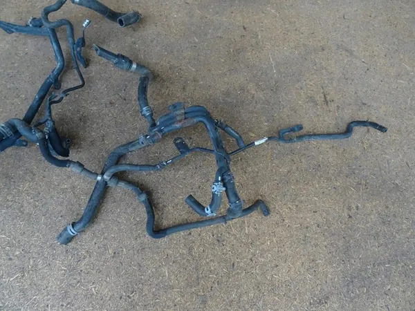 A3 8V GOLF VII LEON III 2.0 TDI Vesijohdot 5Q0121064BB image 3