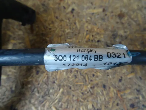 A3 8V GOLF VII LEON III 2.0 TDI Vesijohdot 5Q0121064BB image 4