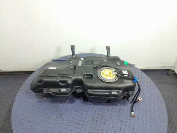 Bränsletank OEM A2474701500 Mercedes A-klass W177 image 3