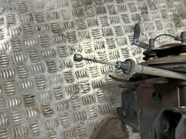 Nissan Rogue 2015 Cuscinetto e mozzo posteriore destro image 8