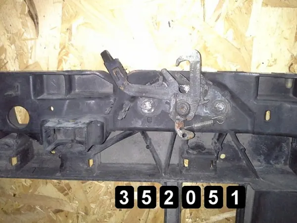 Peugeot 207 etusulun paneeli OEM AM-352051 image 5