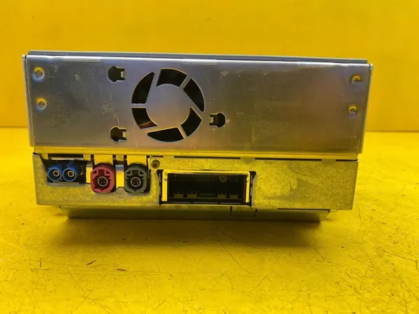 Mercedes-Benz CD/DVD Changer OEM A2219006303 image 3